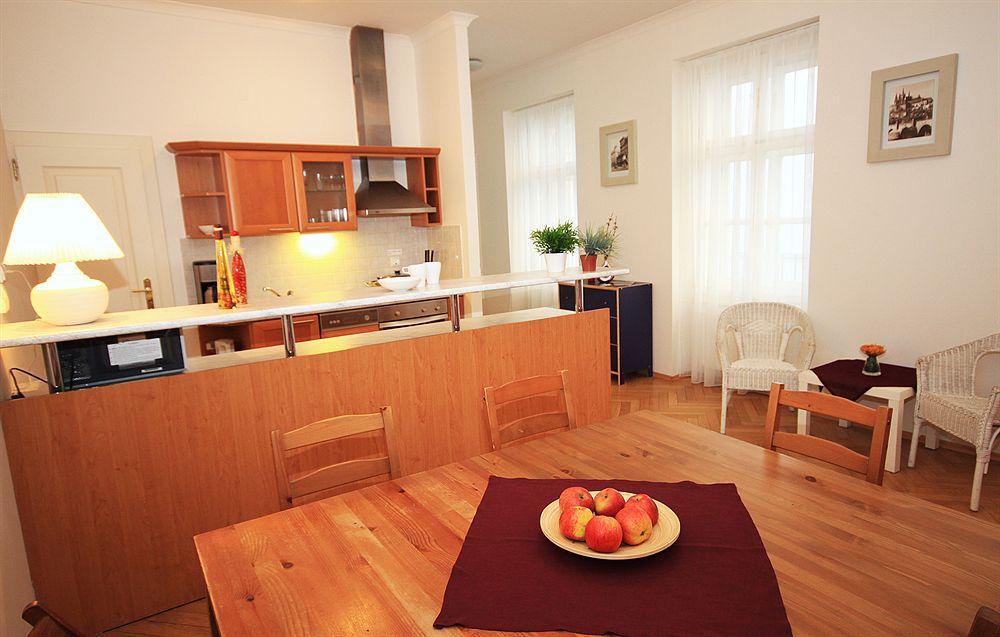 Leo Apartments Old Town Prague Ngoại thất bức ảnh