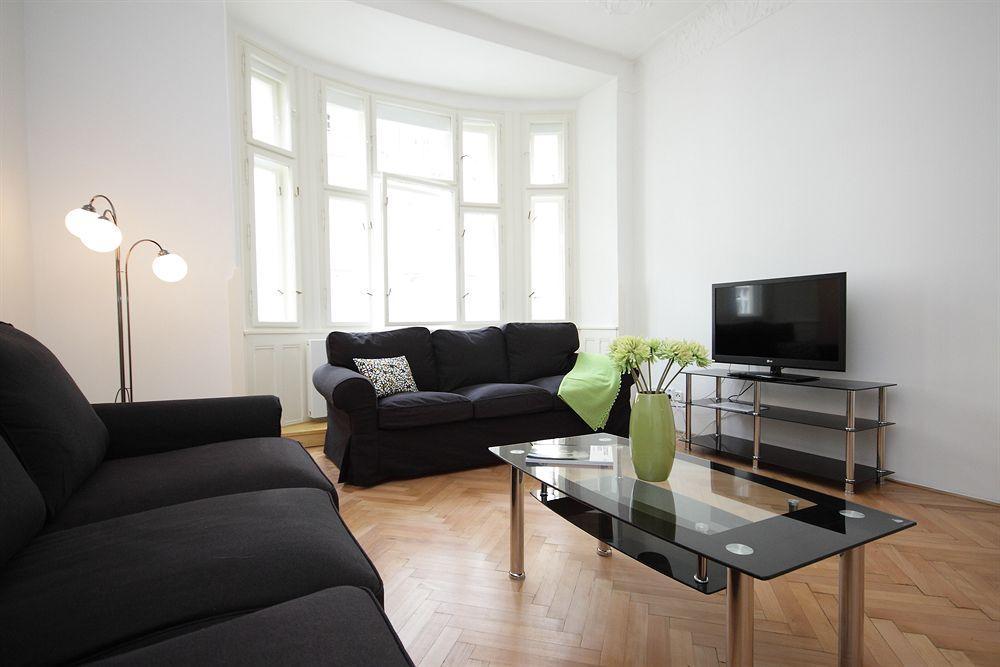 Leo Apartments Old Town Prague Ngoại thất bức ảnh