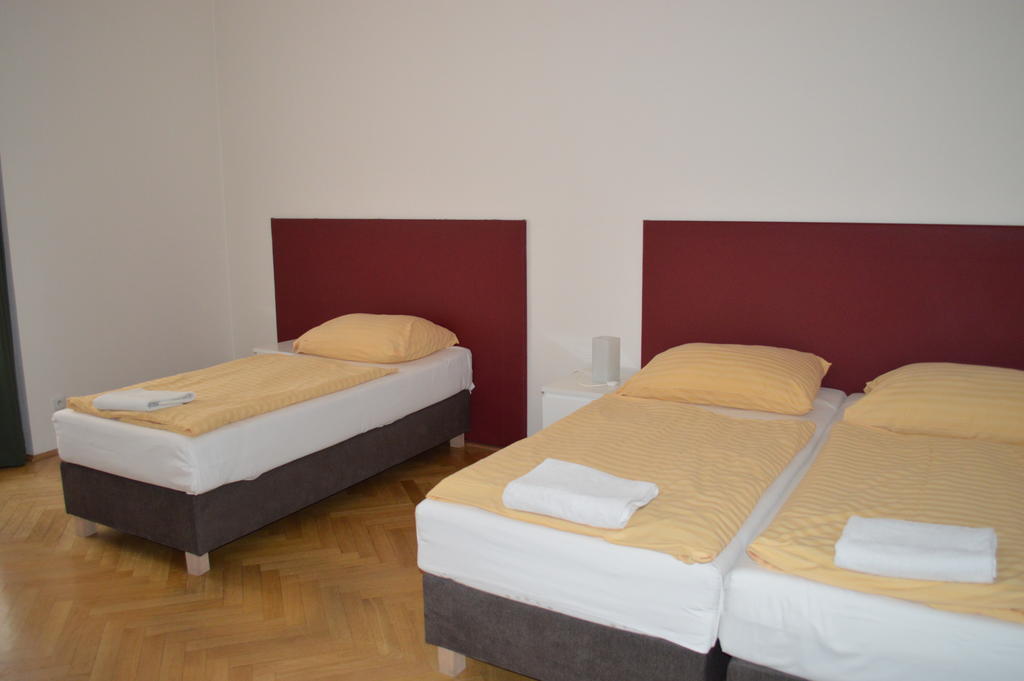 Leo Apartments Old Town Prague Ngoại thất bức ảnh
