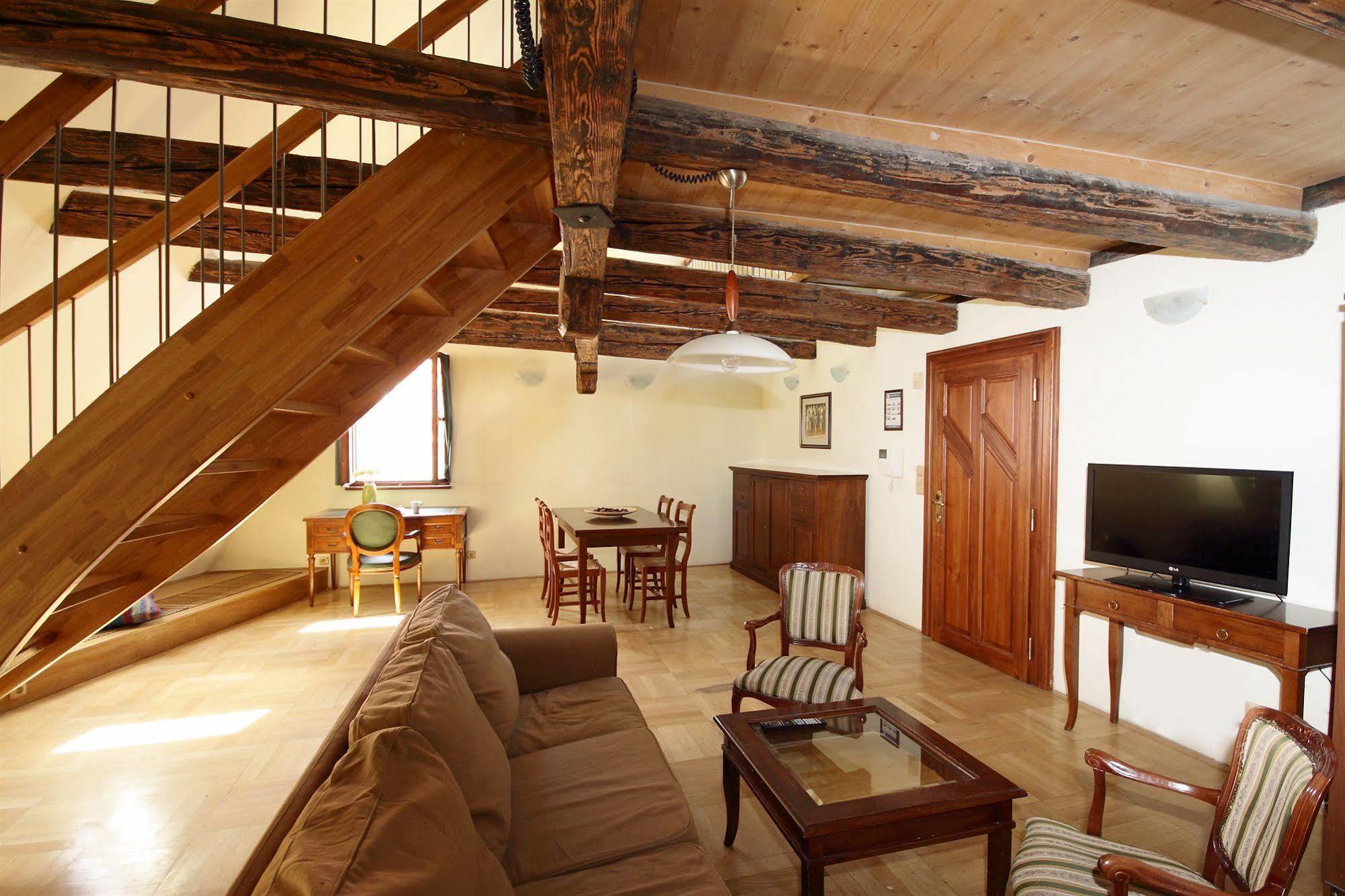 Leo Apartments Old Town Prague Ngoại thất bức ảnh