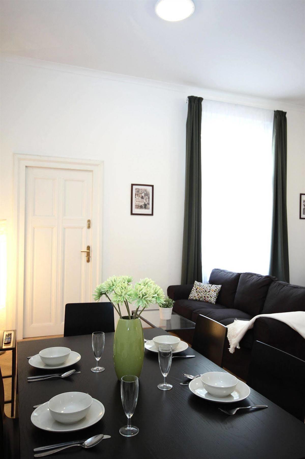 Leo Apartments Old Town Prague Ngoại thất bức ảnh